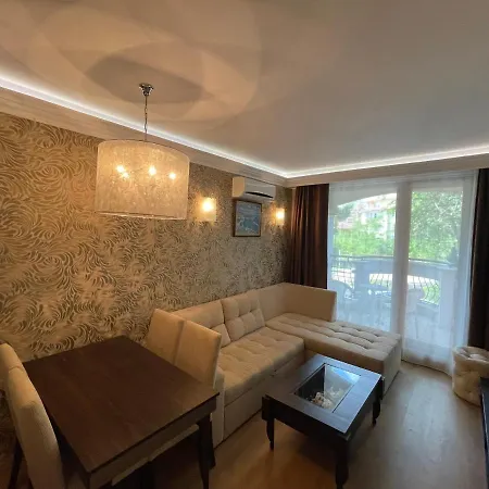 Harmony Palace - Menada Apatments