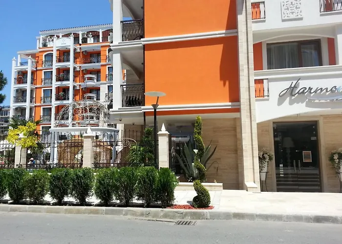 Harmony Palace - Menada Apatments